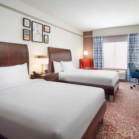Hilton Garden Inn El Paso Airport Exterior photo